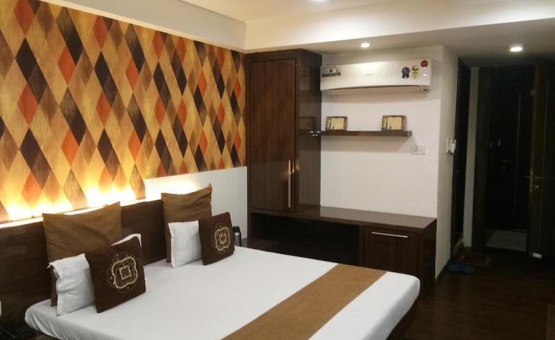 Hotel Banjara ボーパール エクステリア 写真